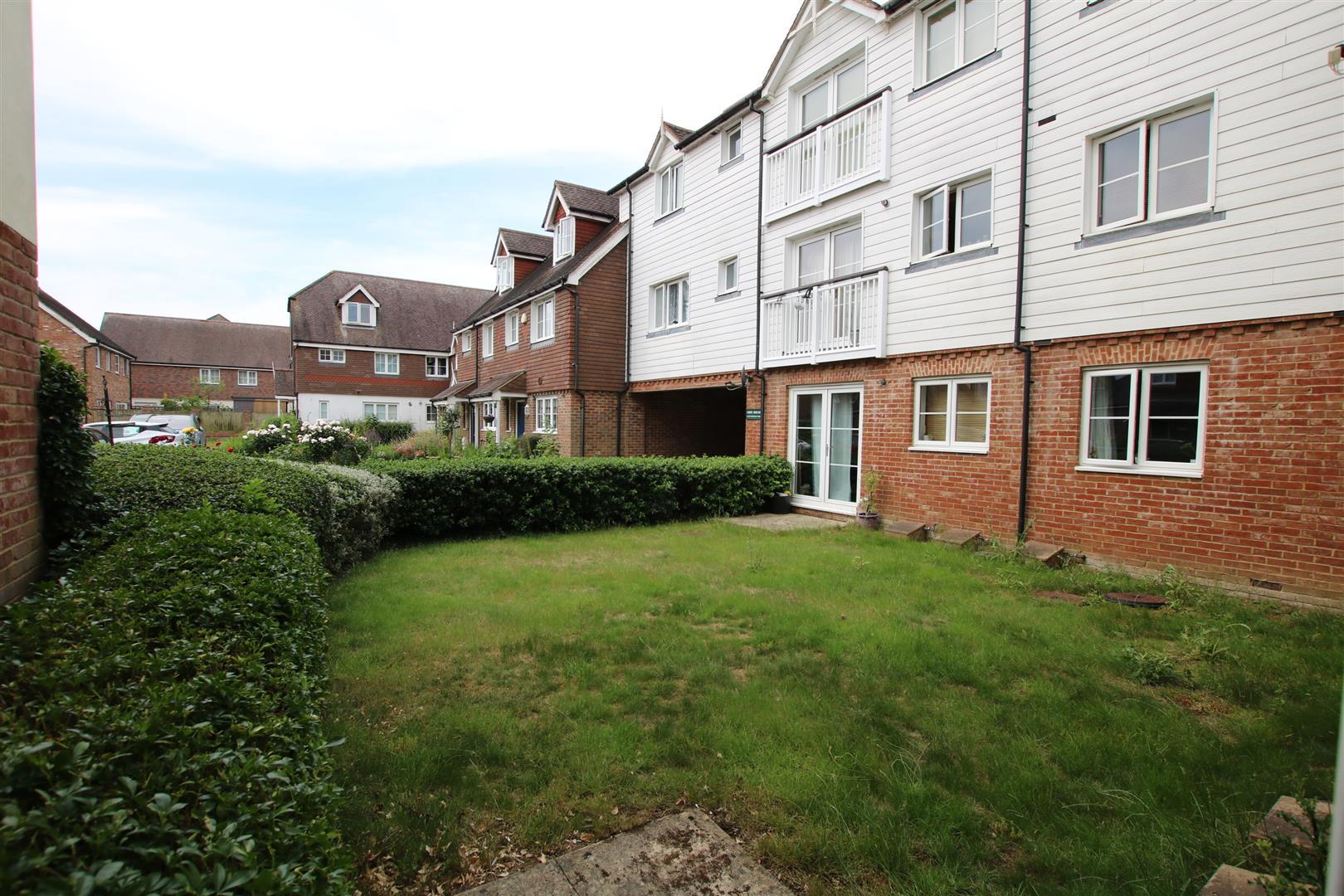 Pondtail Park, Horsham